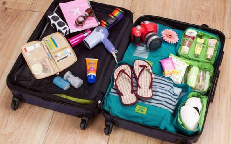 Túi du lịch nam nhỏ gọn nhưng có võ